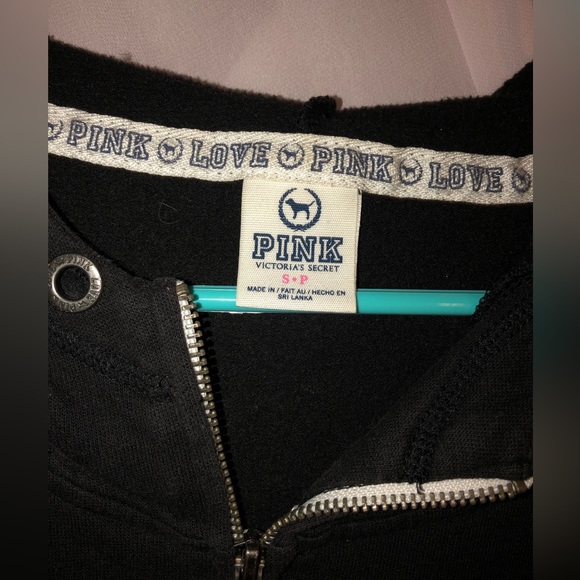 Black pink Jacket woman’s small from Victoria secret - Picture 2 of 3